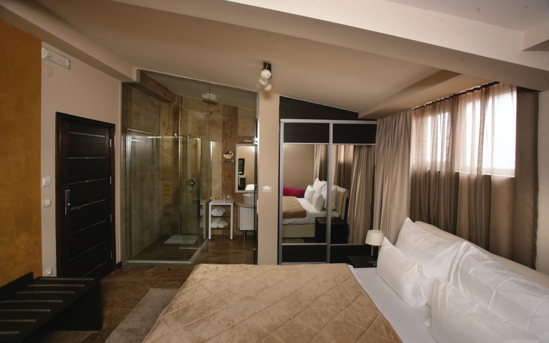 Hotel Alexandar Lux-Standardna soba.png