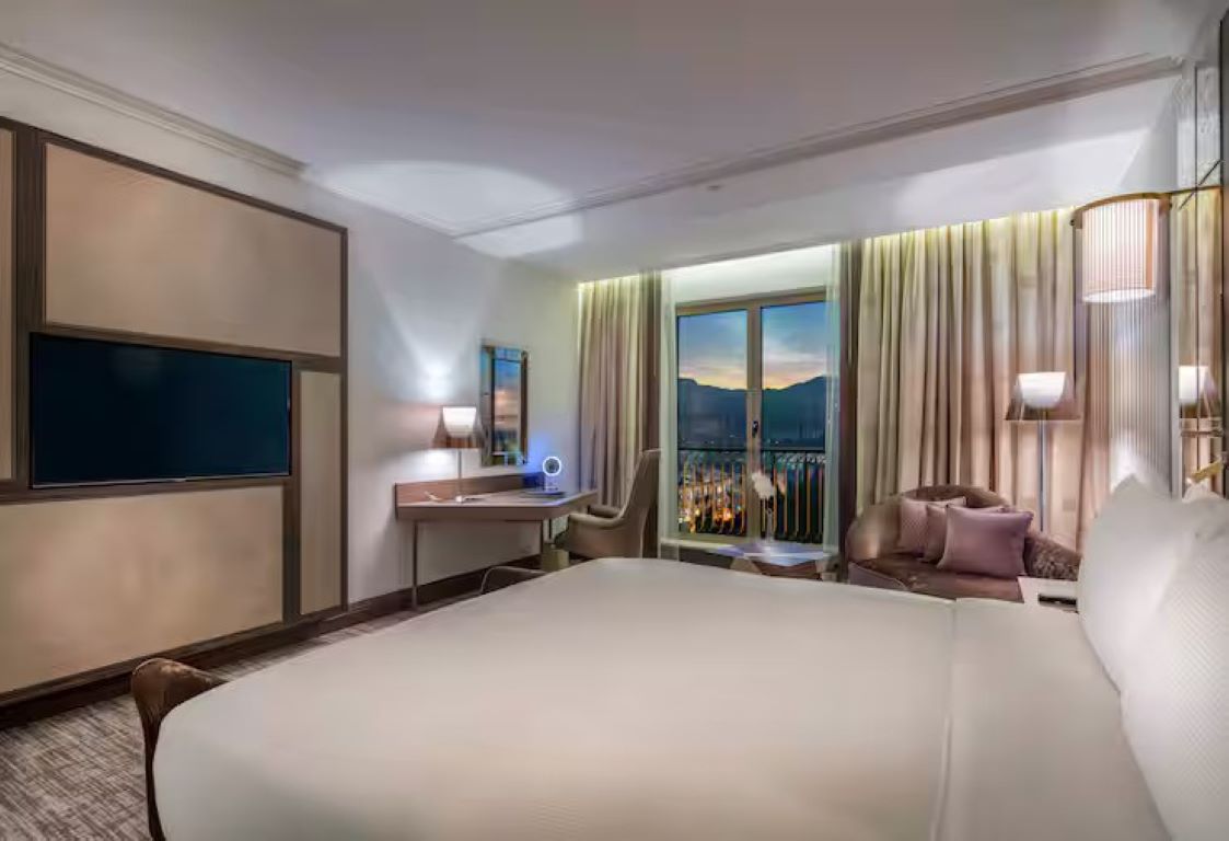Hilton Podgorica Crna Gora-Guest soba.jpg