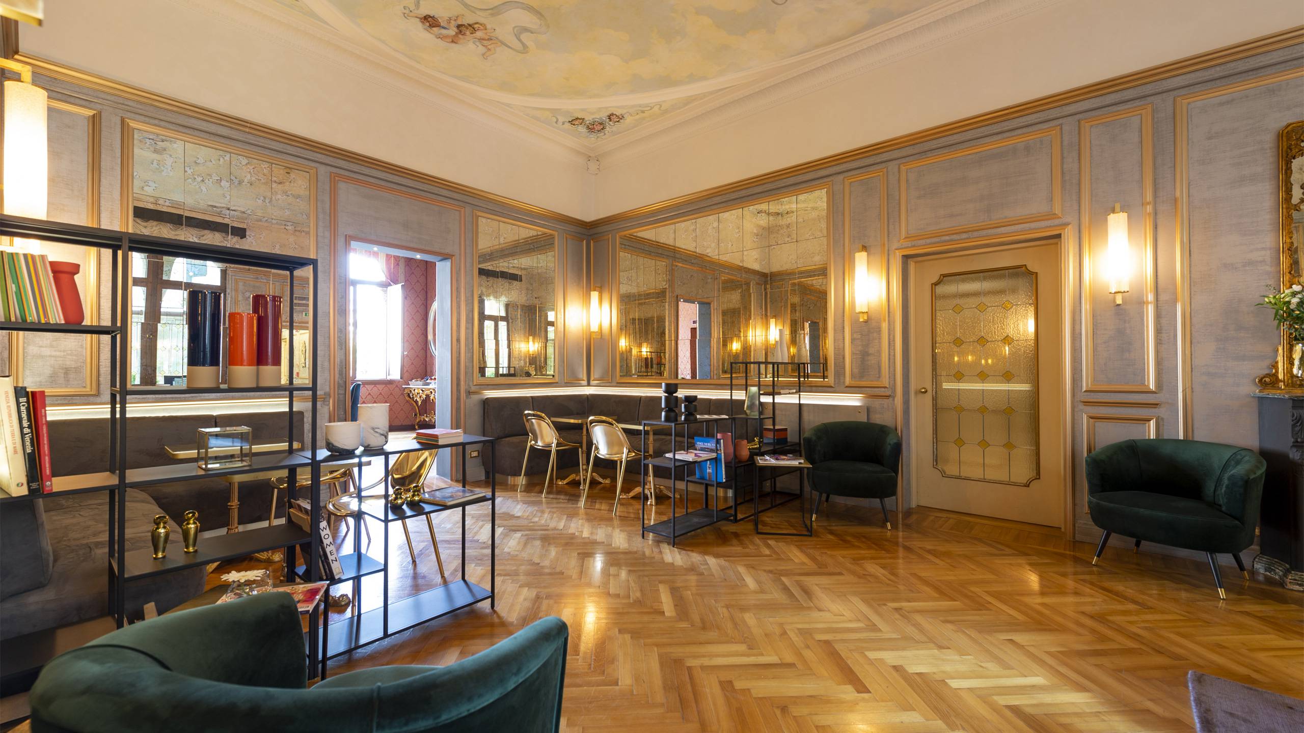 Hotel Antico Doge-Lobby.jpg