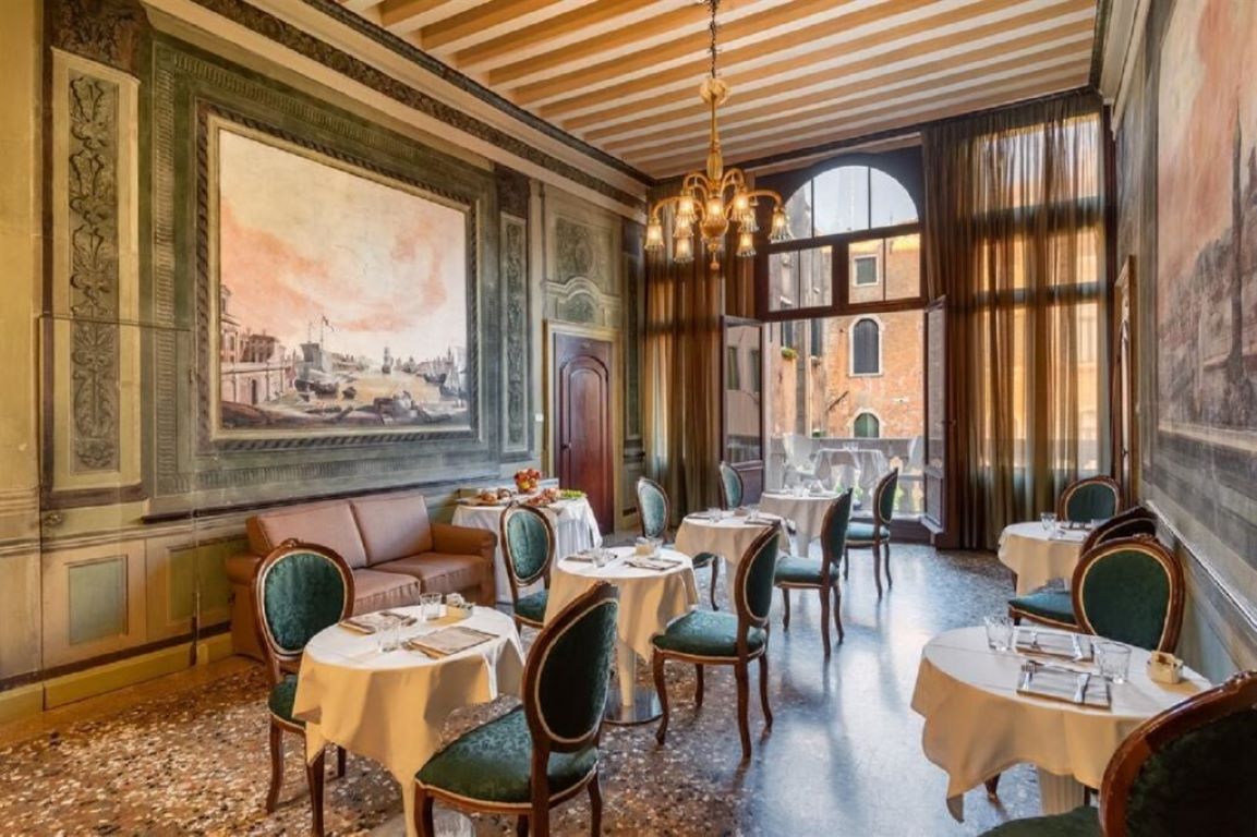 Hotel Il sogno di Giulietta e Romeo-Restoran.jpg