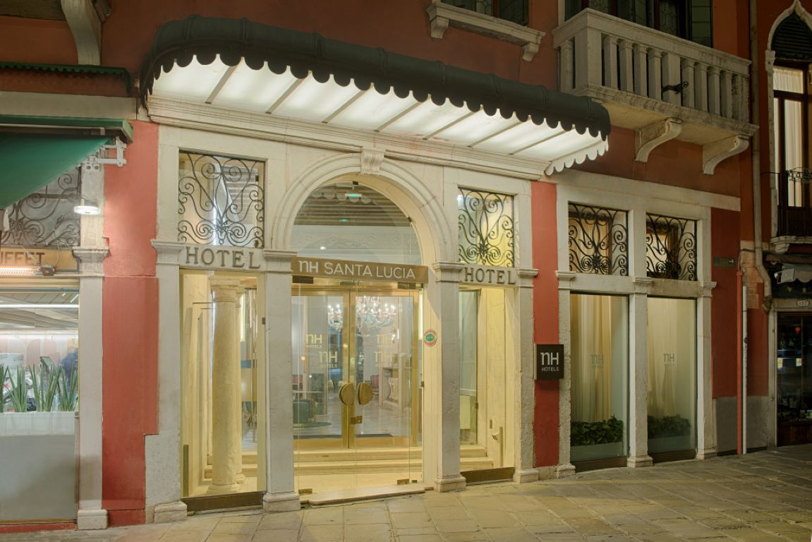NH Venezia Santa Lucia Hotel-Ulaz u hotel.jpg