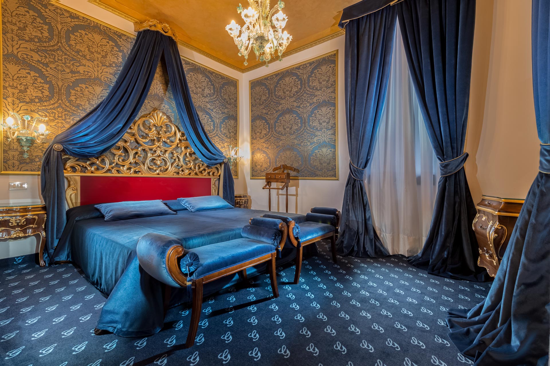 Hotel Giorgione-Imperial Suite.jpg