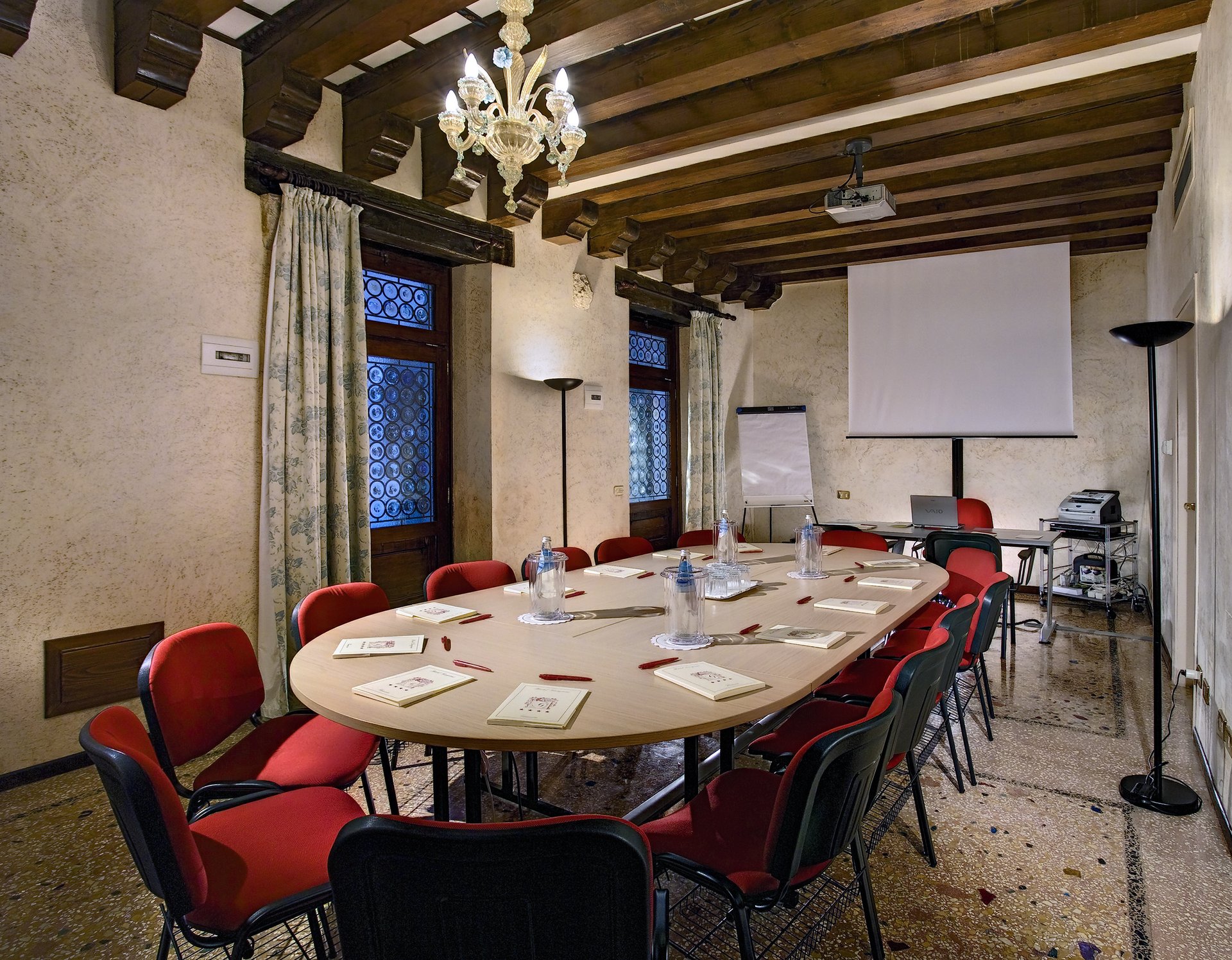 Hotel Giorgione-Sala za sastanke.jpg