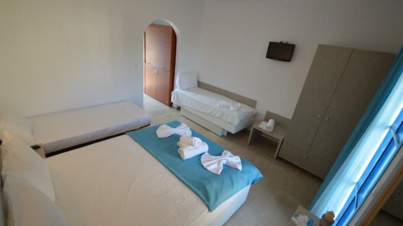 Hotel Paraktio-Studio za cetiri osobe.jpg