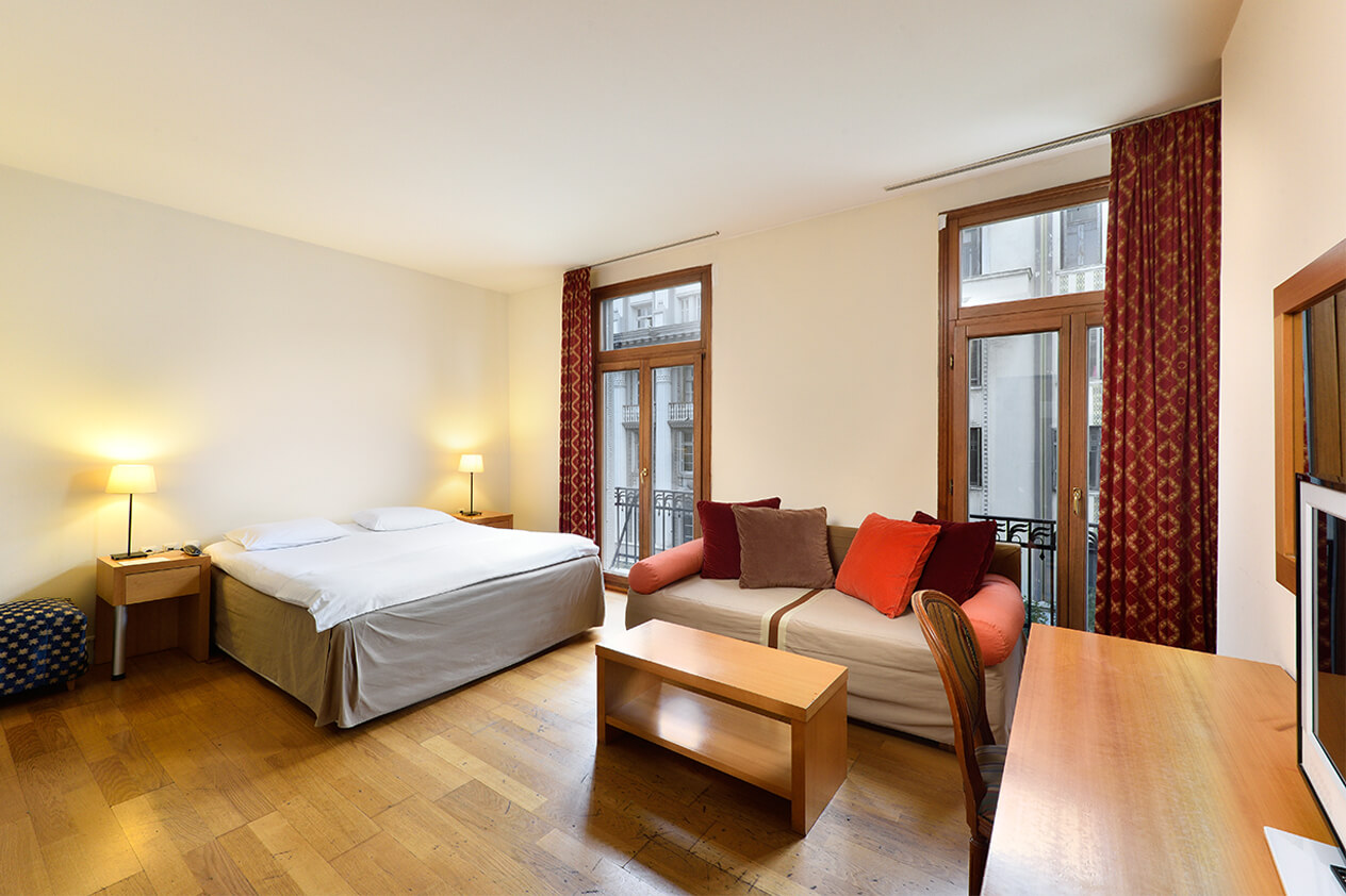 Hotel Le Palace-Porodicna soba.jpg