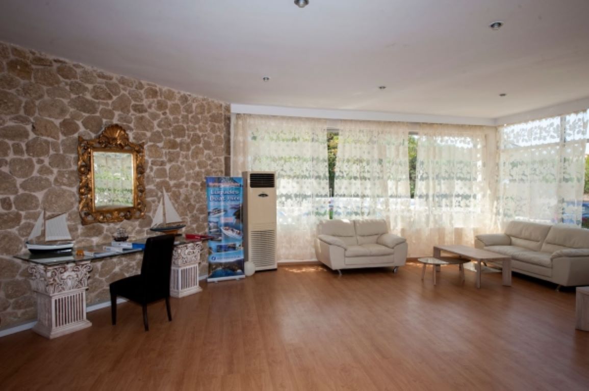 Hotel Ninos Blue Princes Beach-Enterijer hotela.jpg