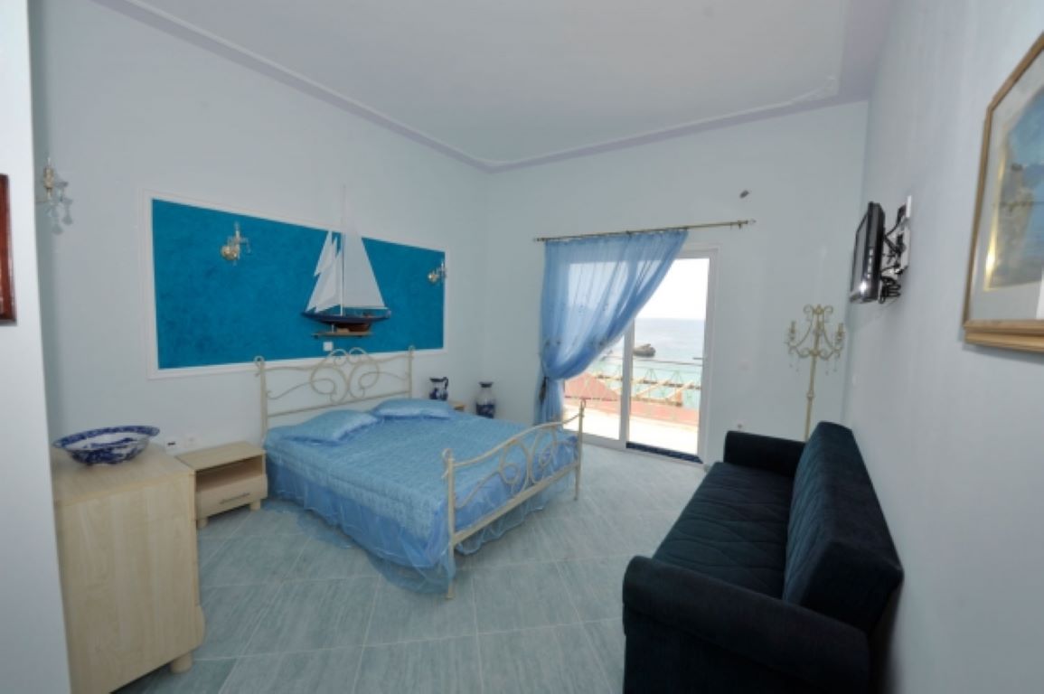 Ninos Blue Princes Beach Hotel-Superior soba pogled more.jpg