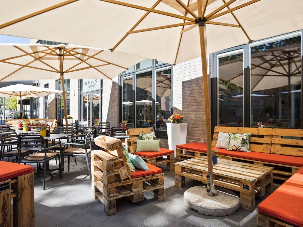 Innside by Melia Frankfurt Ostend-Terasa.jpg
