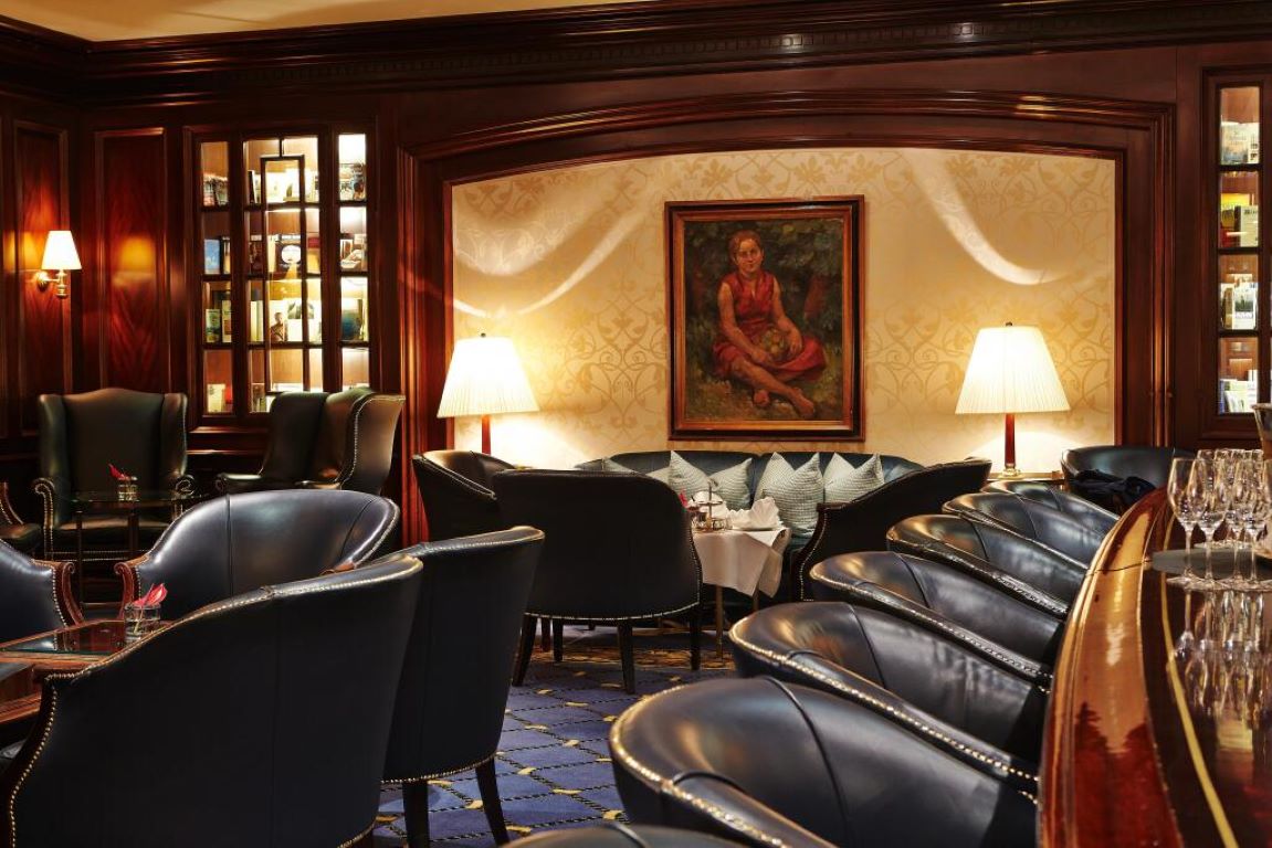 Steigenberger Icon Frankfurter Hof-Bar.jpg