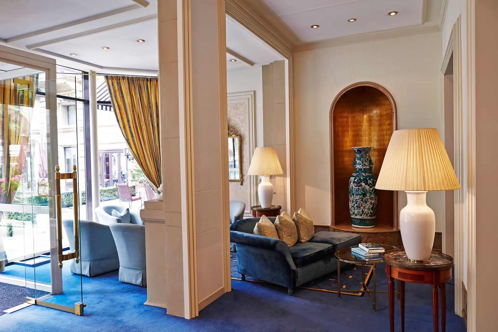Steigenberger Icon Frankfurter Hof-Lobby.jpg