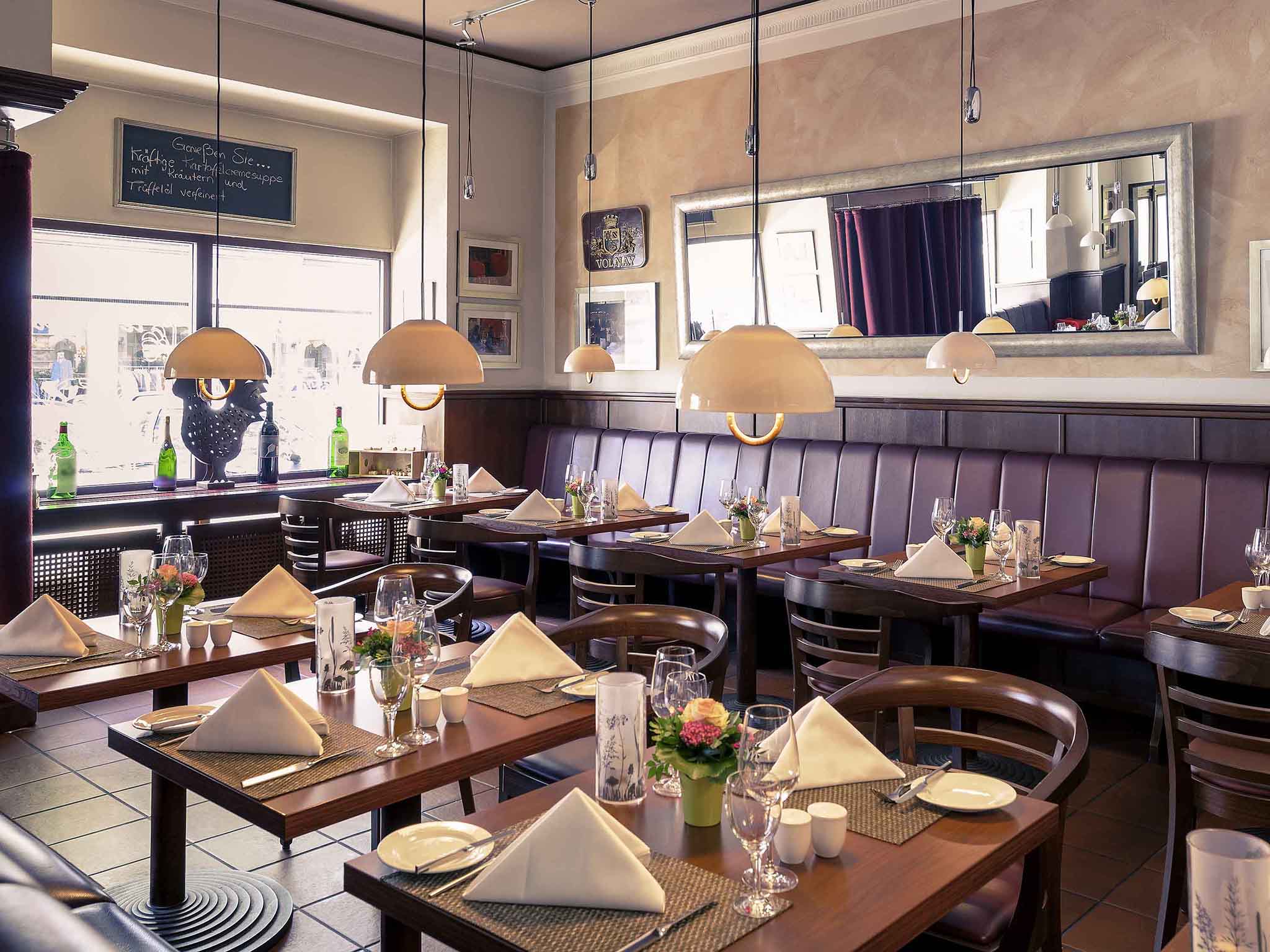 Mercure Dusseldorf City Center-Restoran.jpg