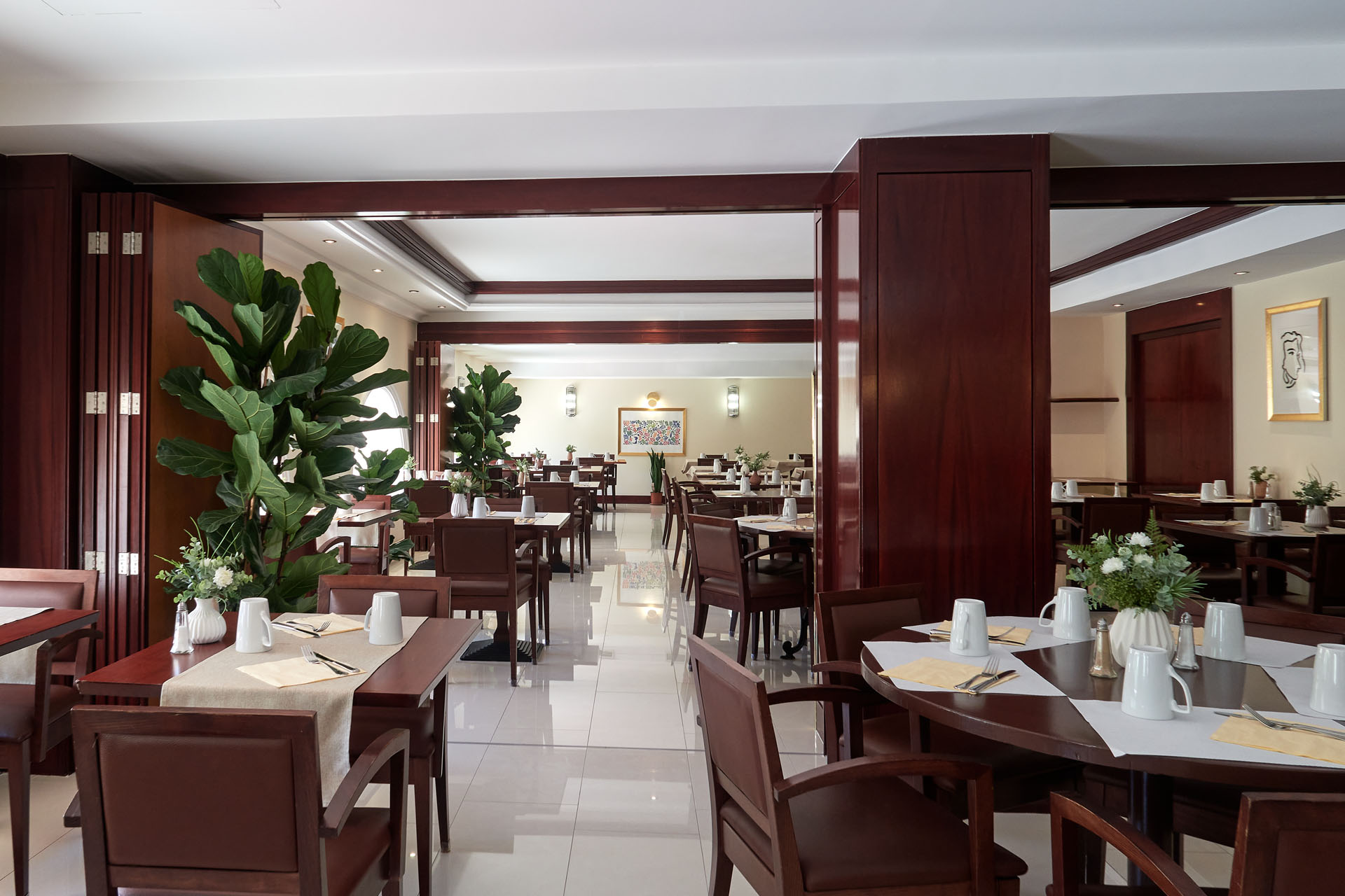 Aston La Scala Hotel-Restoran.jpg