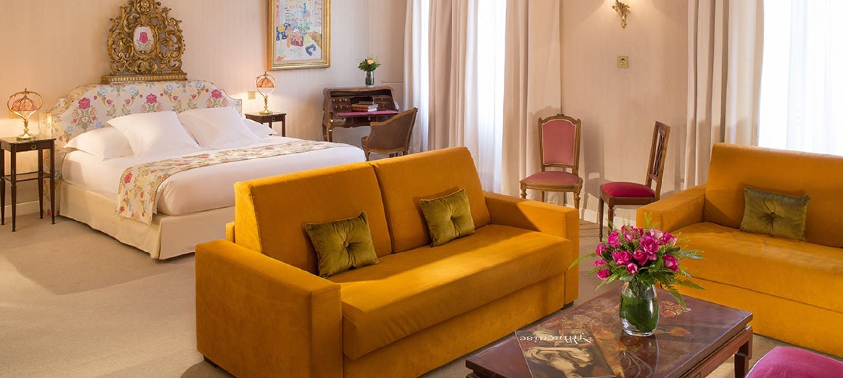 Hotel Le Negresco-Porodicna deluxe soba.jpg