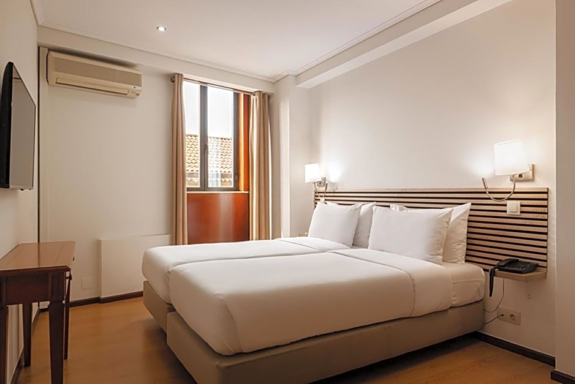 Hotel la Bolsa-Manja soba.jpg