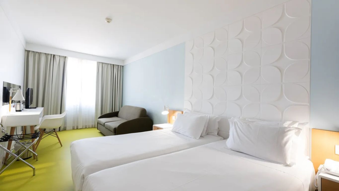 Legendary Porto Hotel-Porodicna soba.jpg