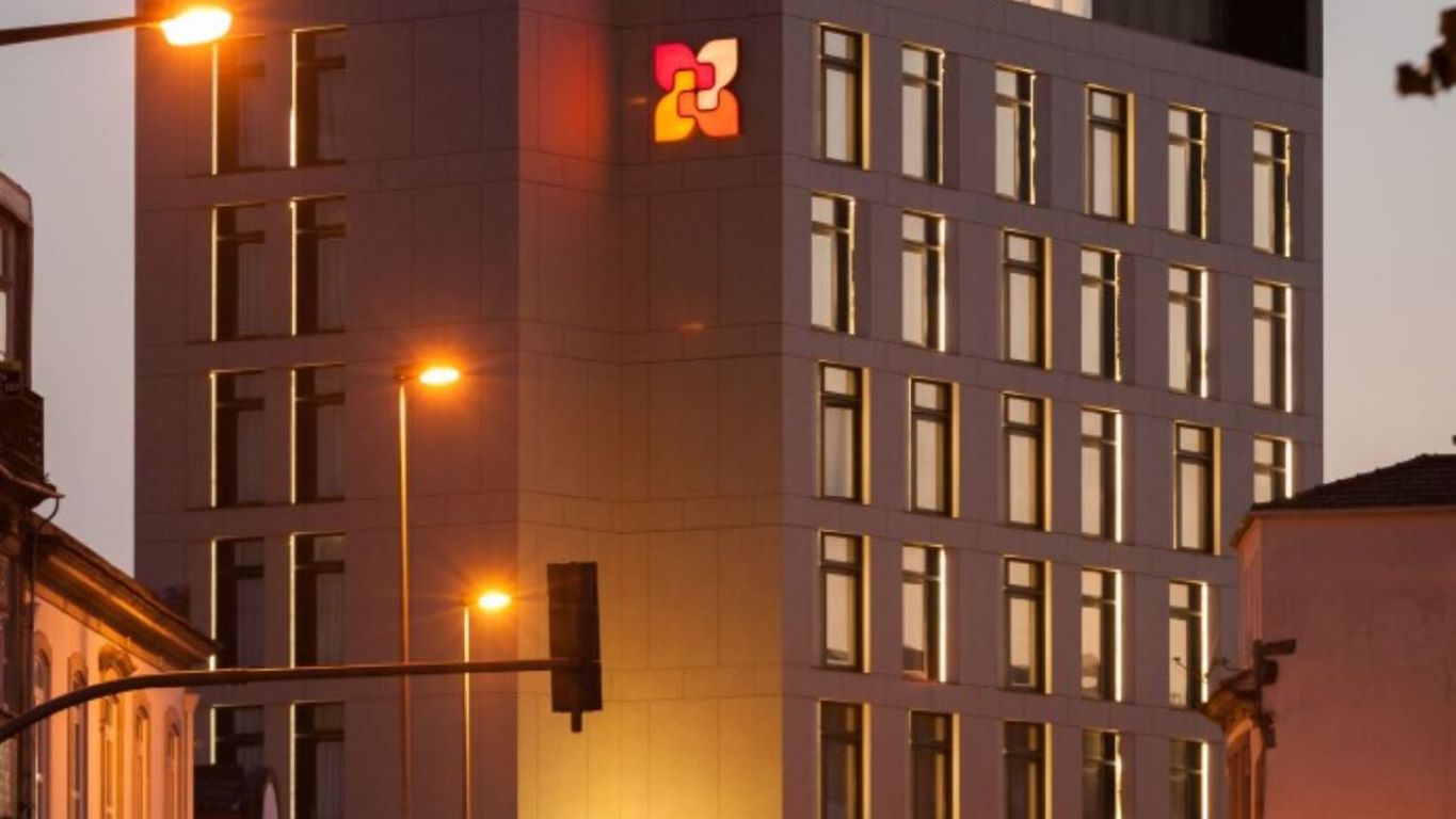 Hotel Premium Porto Downtown-Hotel spolja.jpg