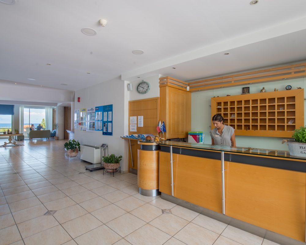Niforeika Beach hotel recepcija.jpg