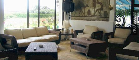 Hotel Niko lobby.jpg