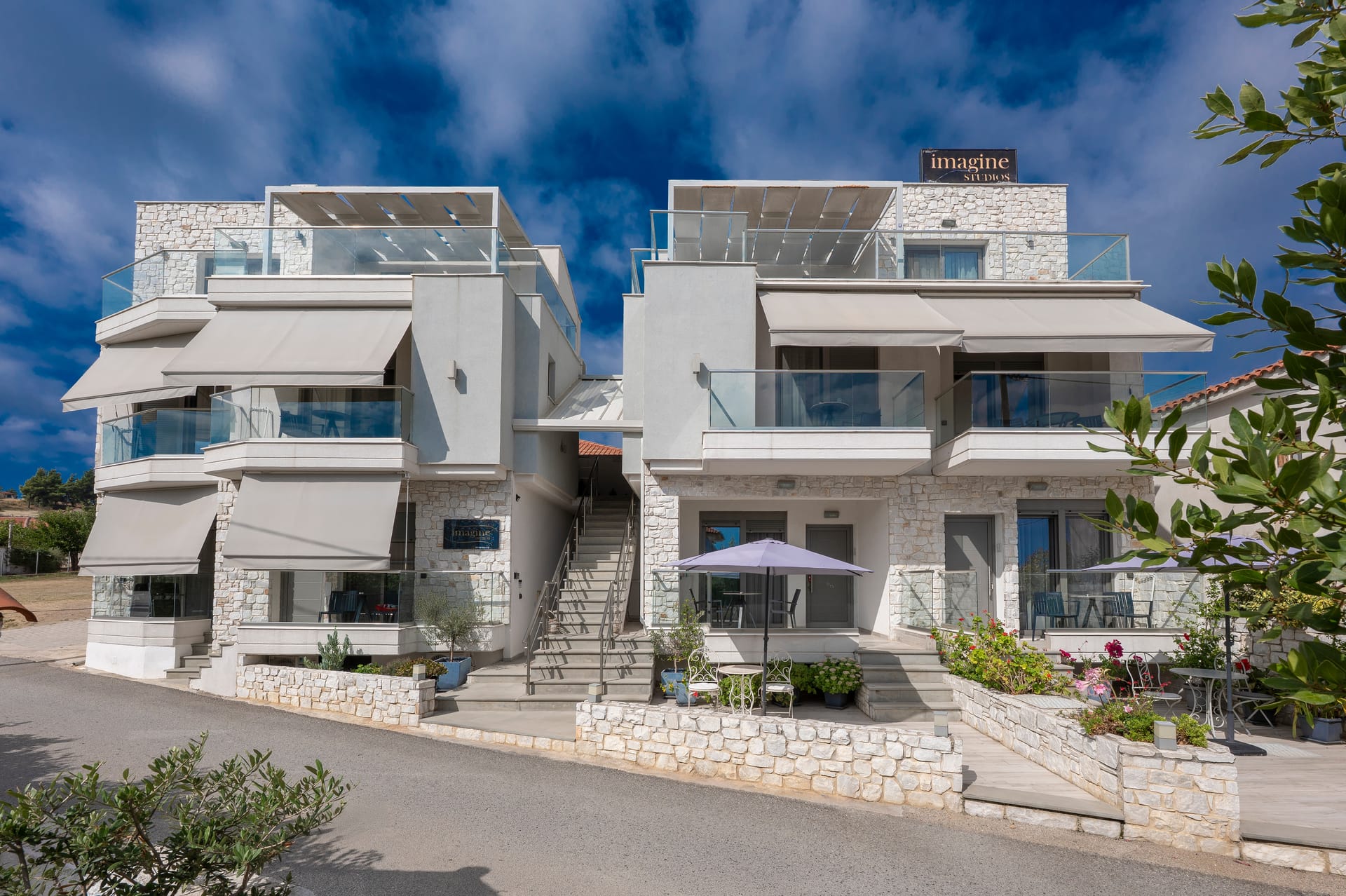 Tiara Holidays - Imagine Studios zgrada