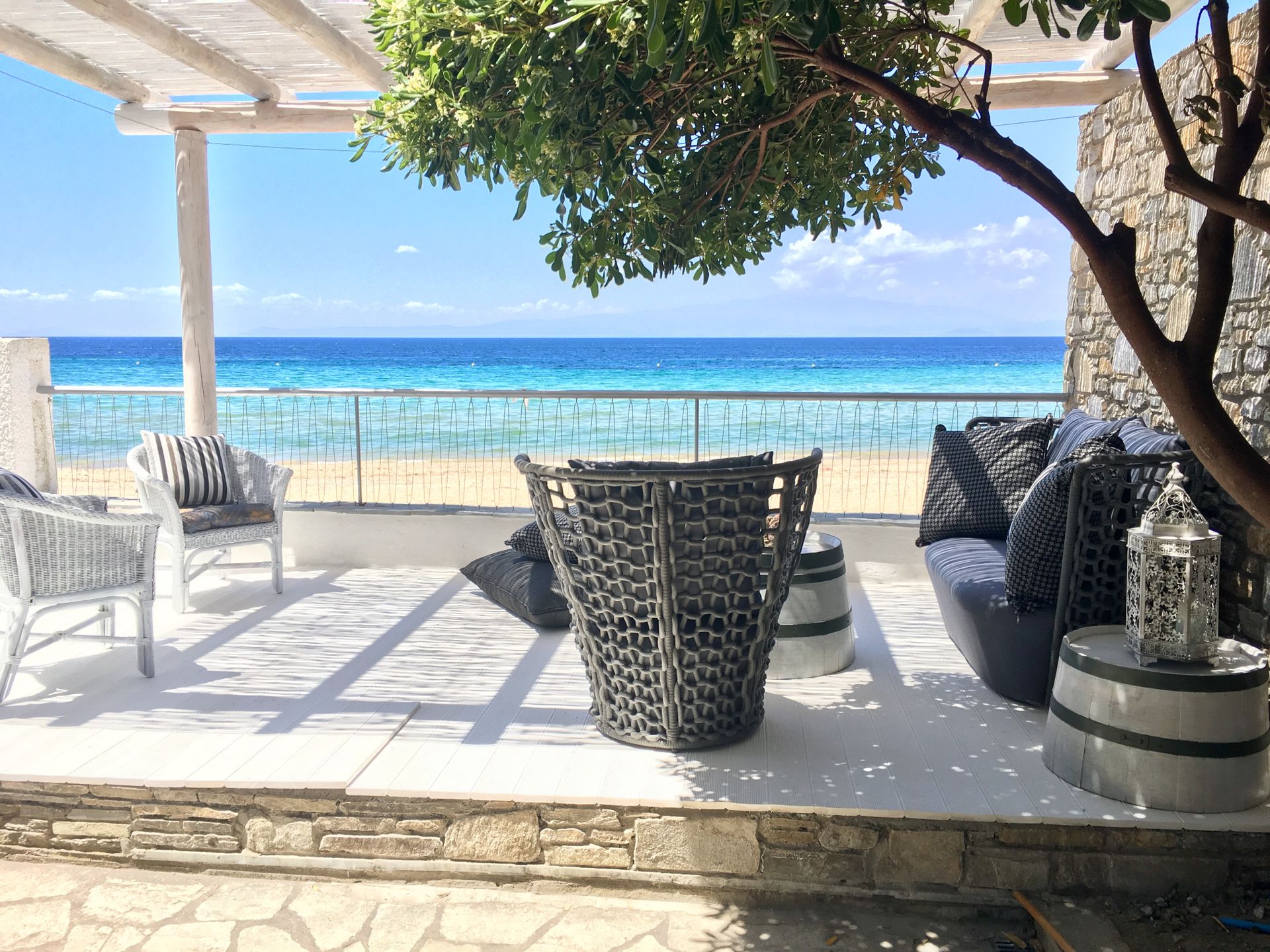 Byblos Luxury Villas terasa