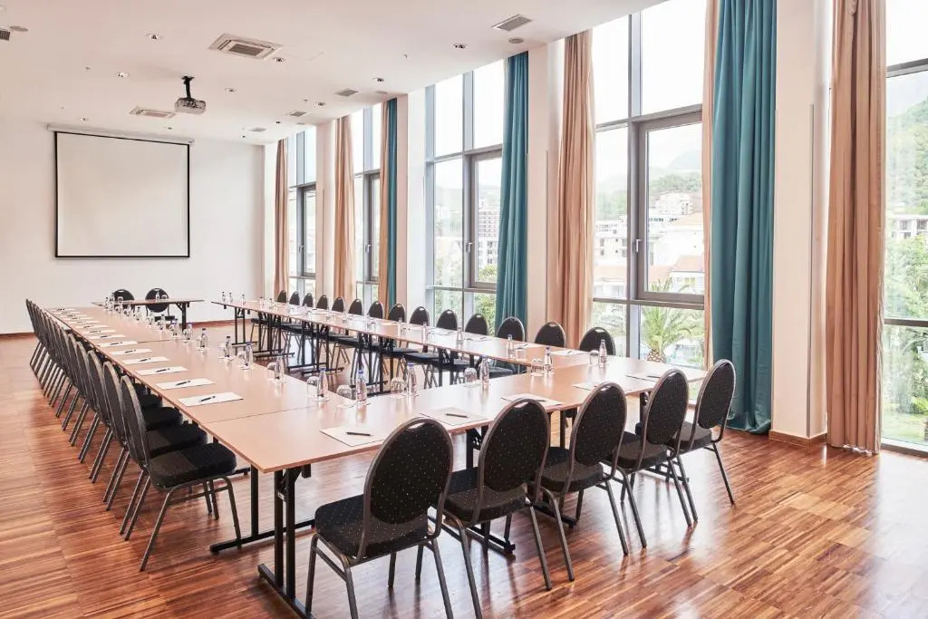 Tiara Holidays - Eurostars Queen of Montenegro - Conference Hall