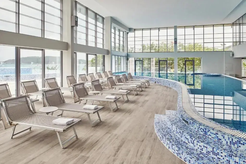 Tiara Holidays - Eurostars Queen of Montenegro - pool