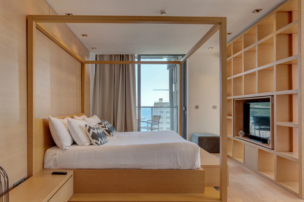 Tiara Holidays - Eurostars Queen of Montenegro - Premium Suite with Terrace