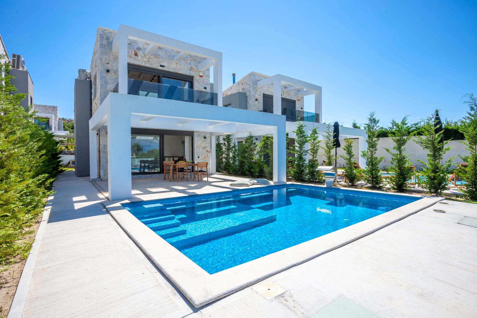 Sunrise Villas