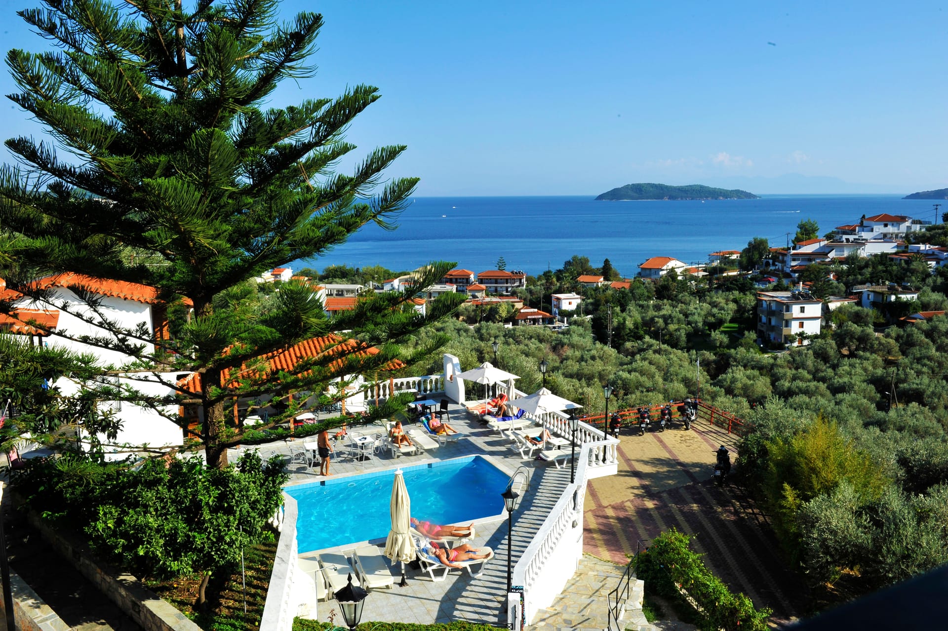 Fengeros Village pogled na more