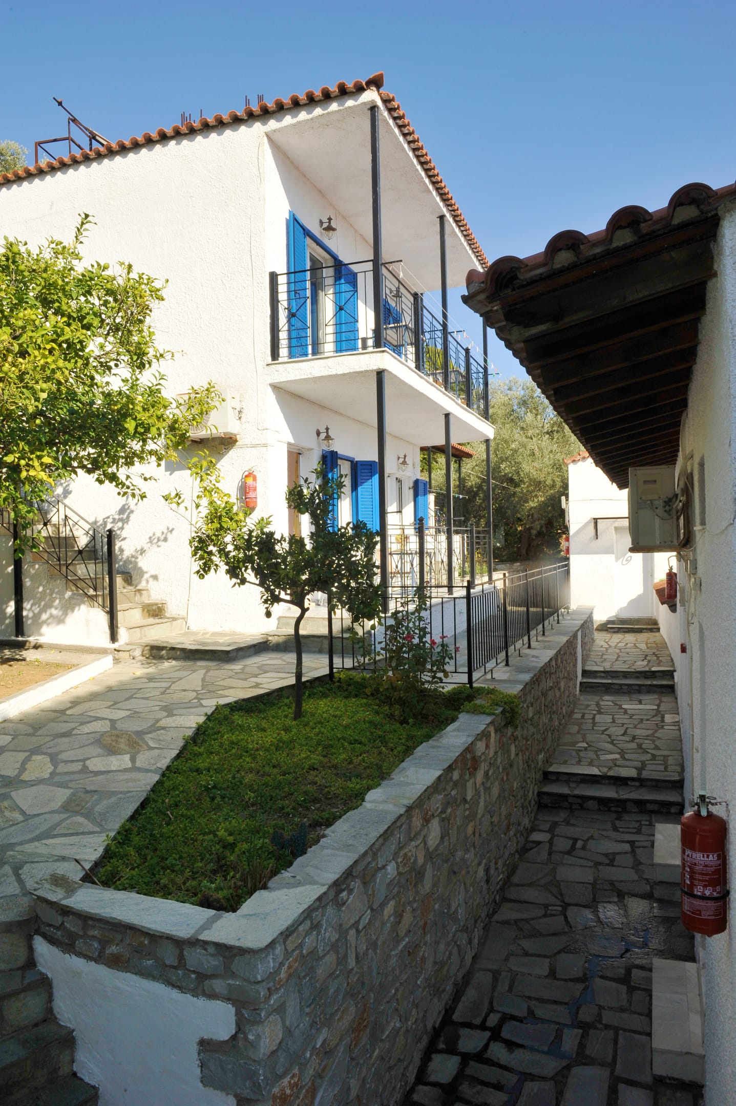Fengeros Village terasa