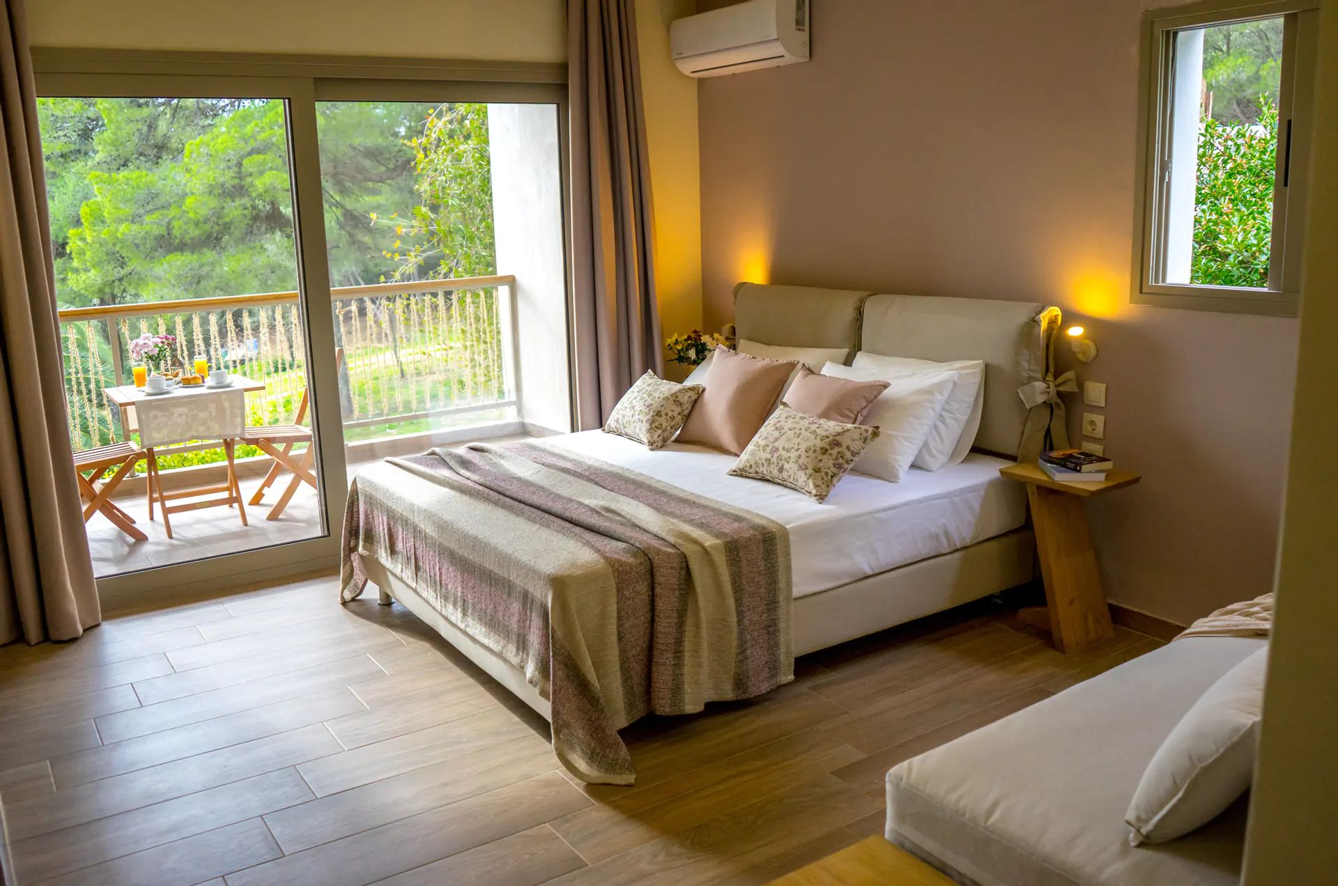 FOREST RESORT izgles sobe