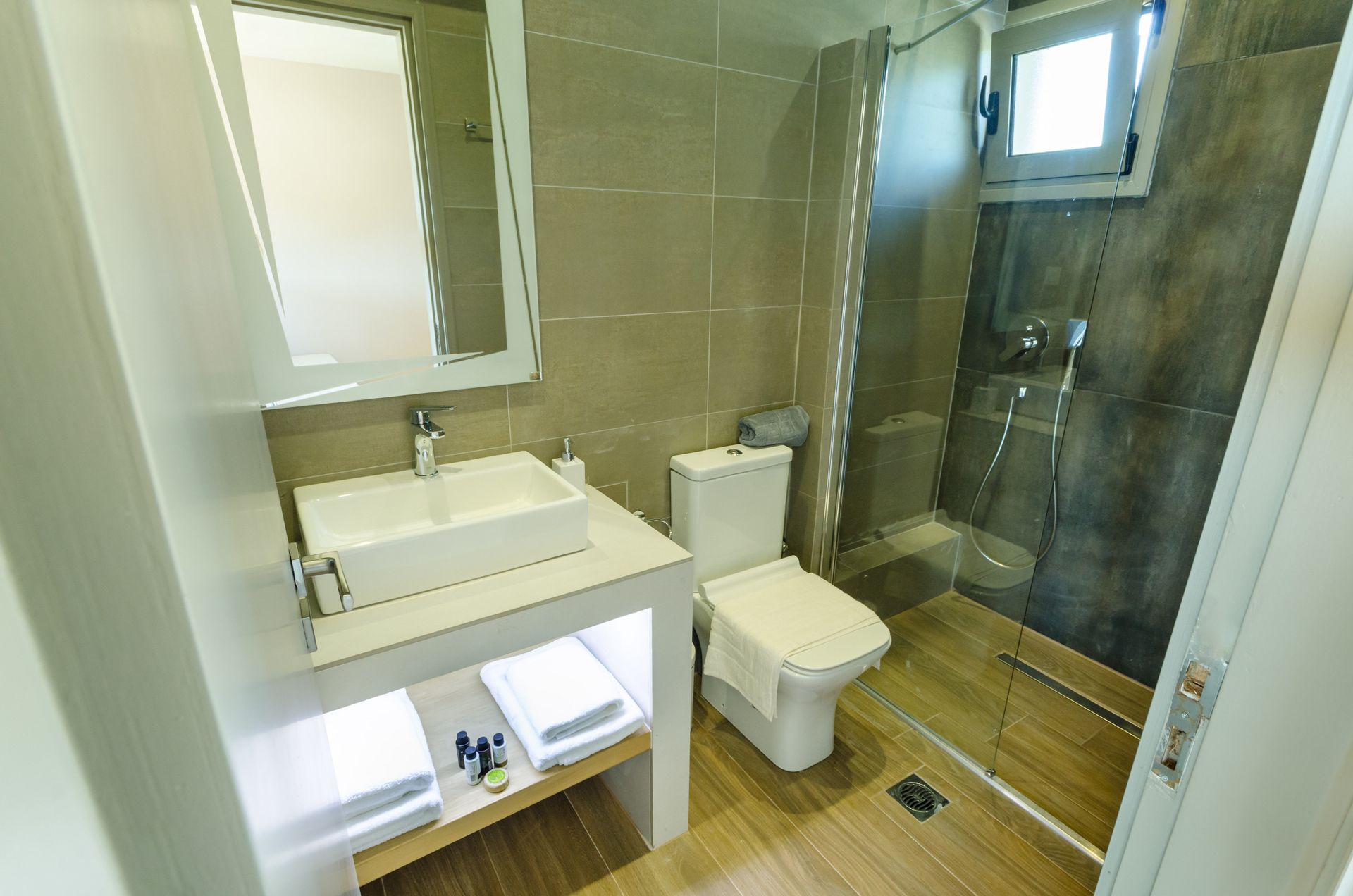 FOREST RESORT izgled kupatila