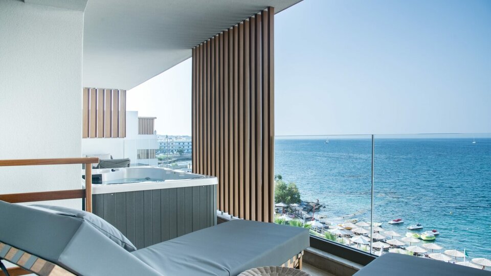 Akasha Beach Hotel & Spa