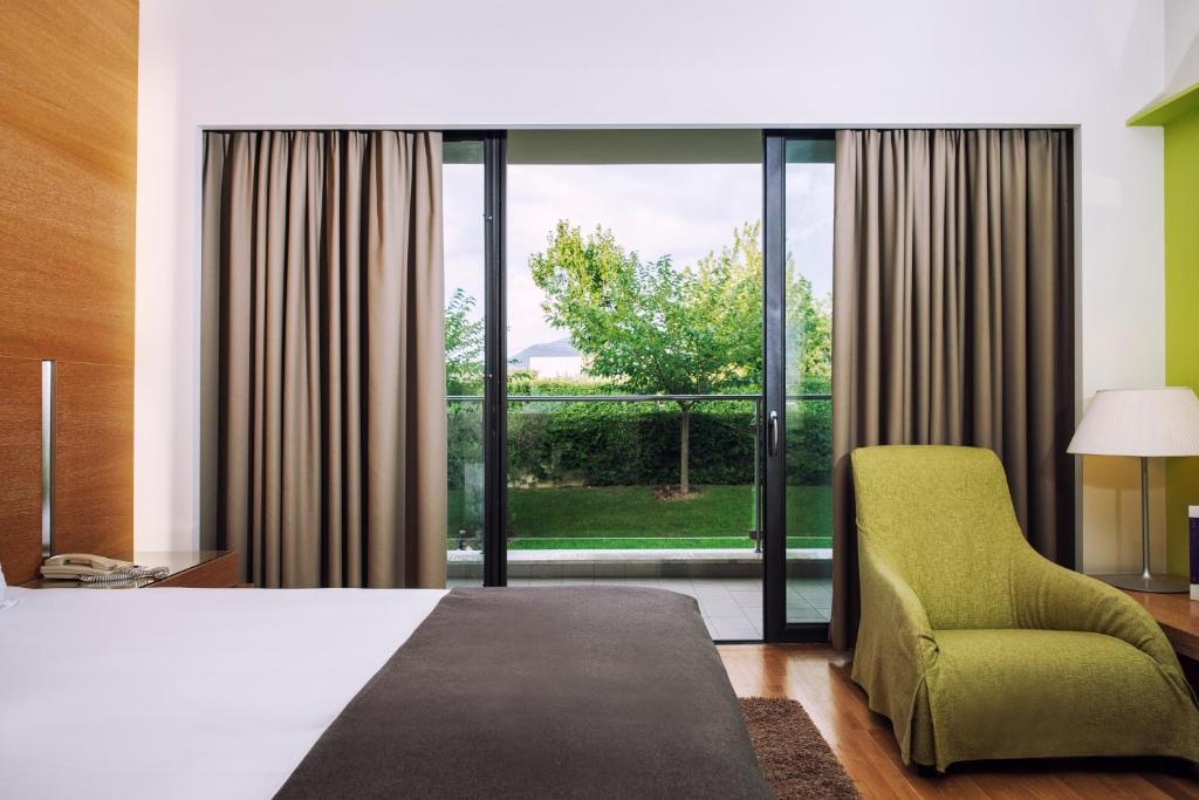 Hotel Nikopolis superior soba.jpg