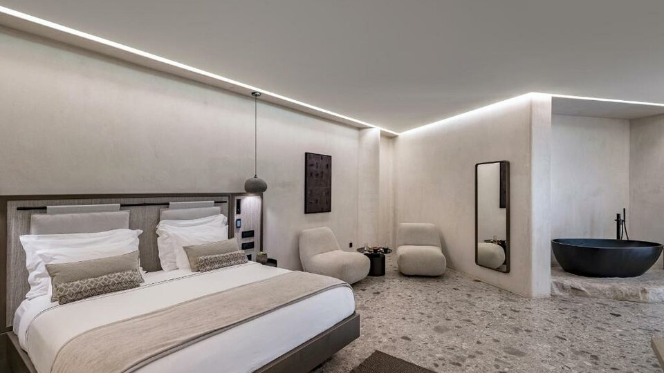 Aeonic Suites and Spa izgled sobe