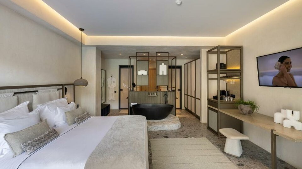 Aeonic Suites and Spa smeštaj