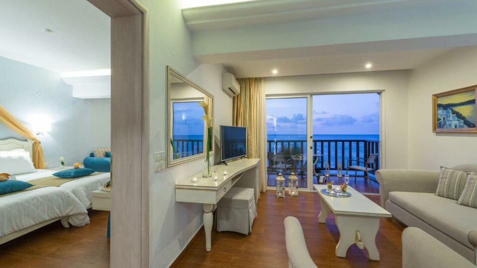 Alexander Beach Hotel&Village Resort soba