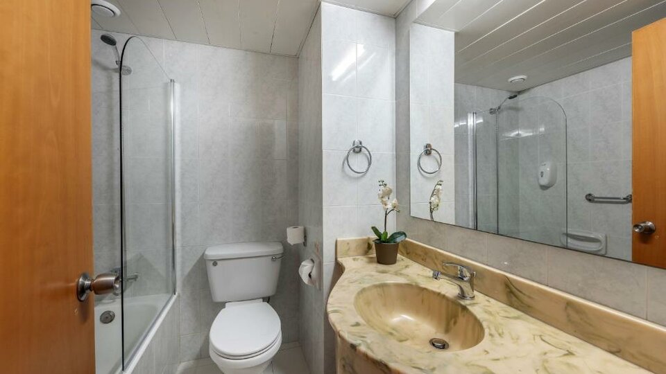 Antigoni Hotel Protaras kupatilo