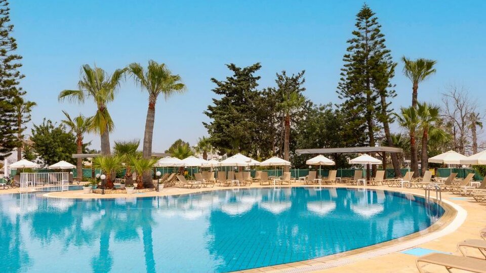 Antigoni Hotel Protaras bazen