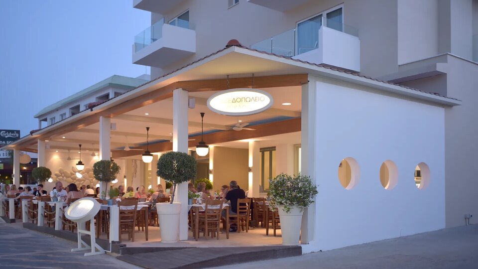 Sunrise Gardens restoran 