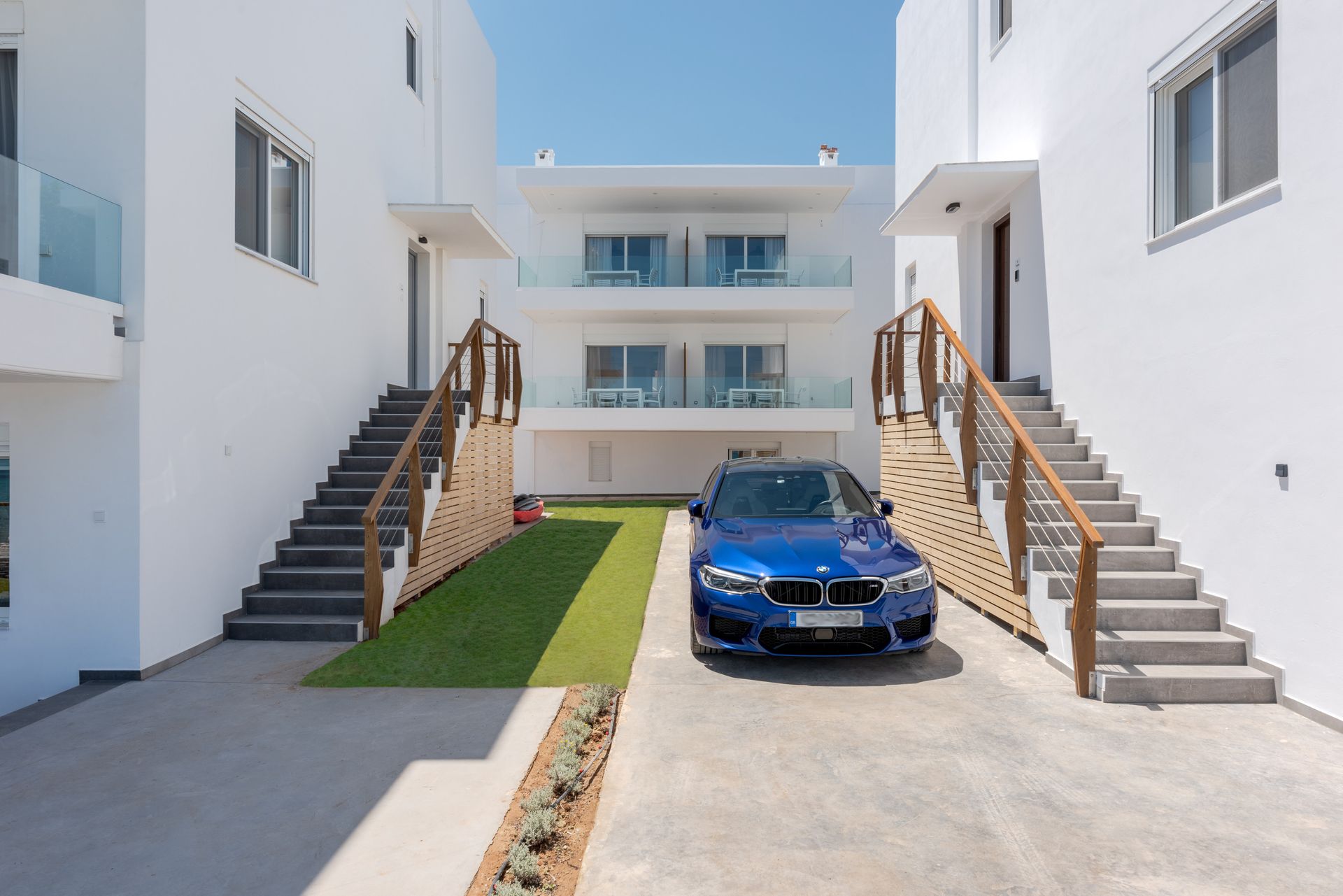 COSTA VASIA Suites & Apartments