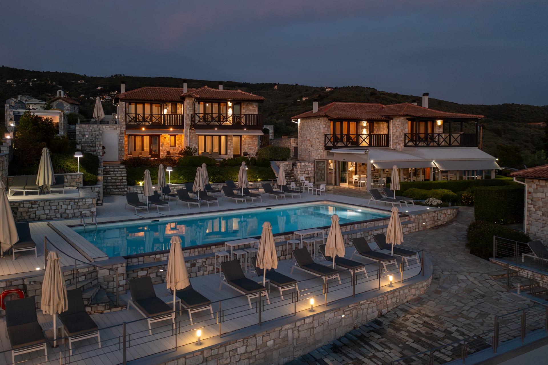 Karavia Lux Inn