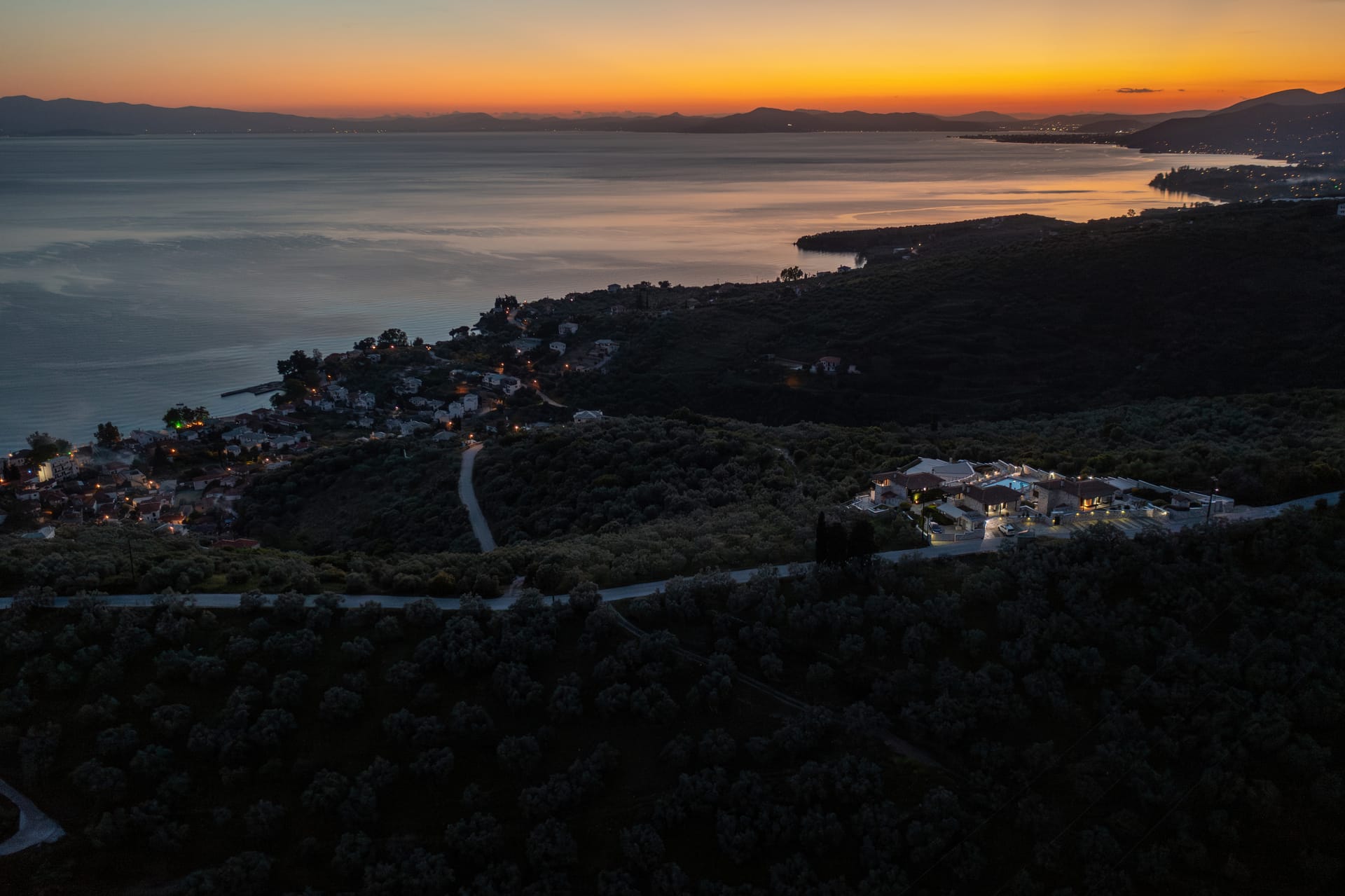 Karavia Lux Inn