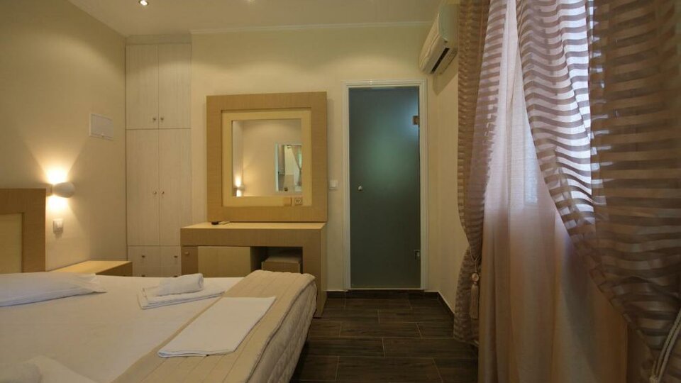 Anita Hotel Corfu