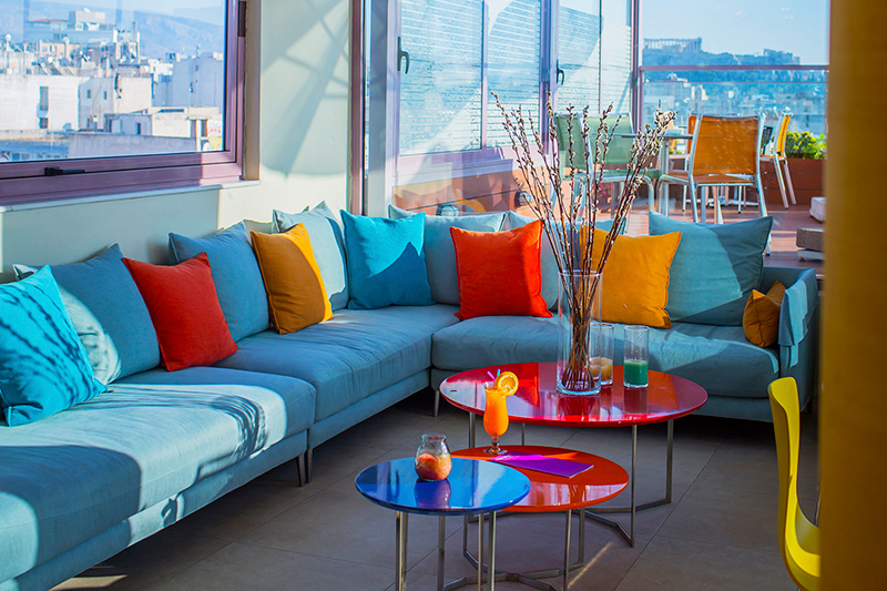 Hotel Novus City bar.jpg