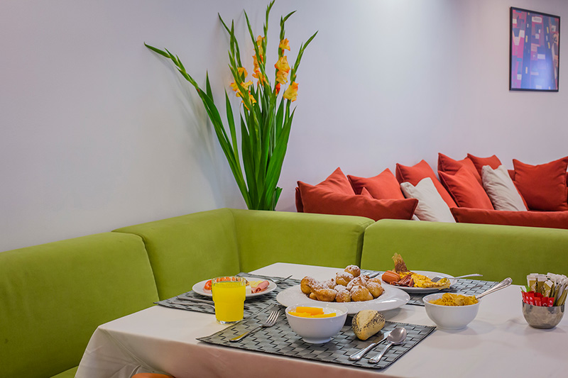Novus City hotel dorucak.jpg