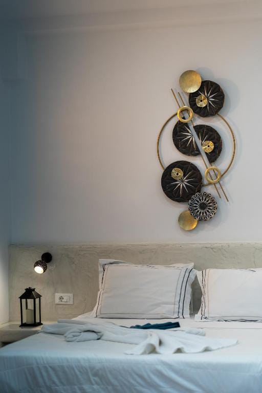 Oasis Suites Fira