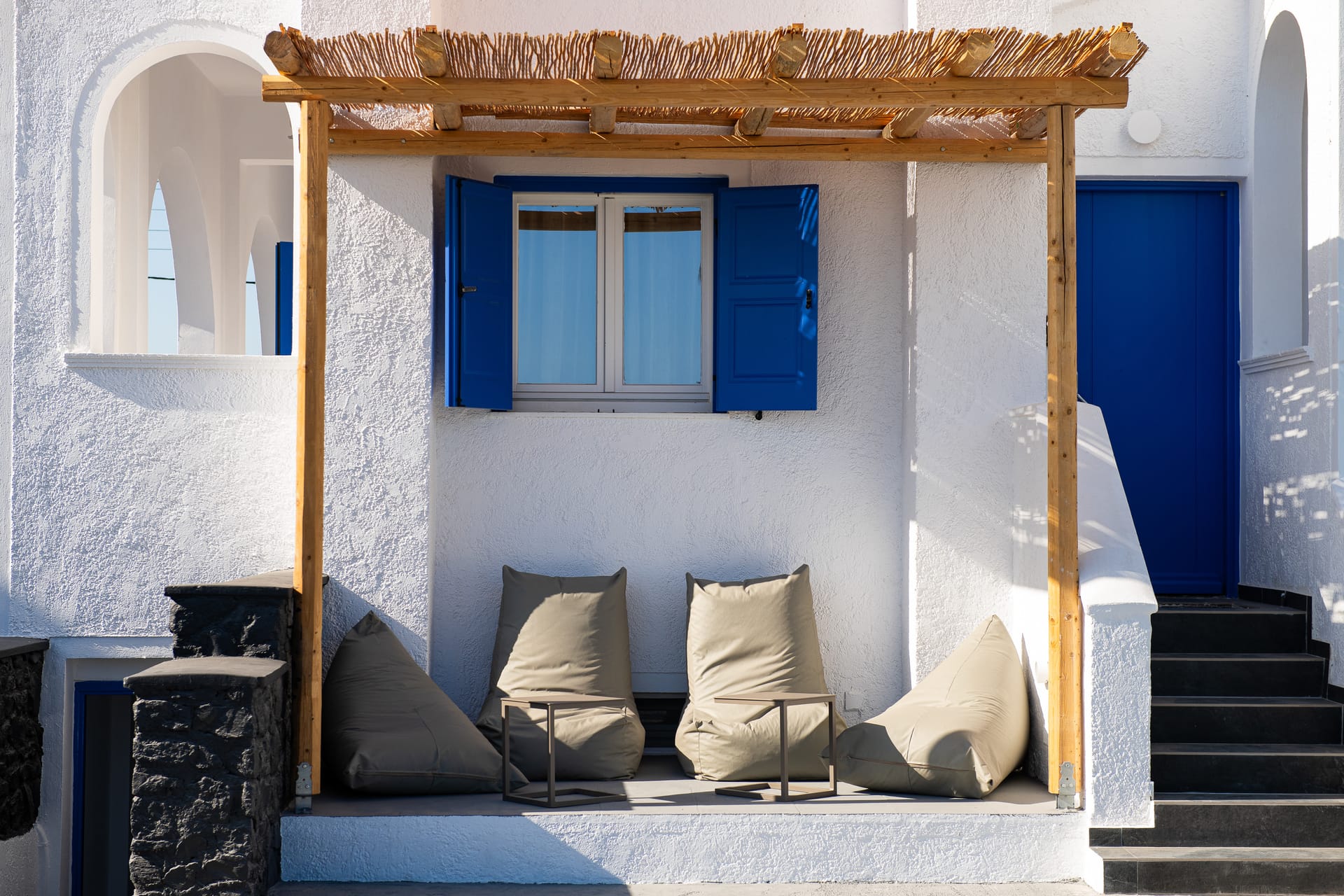 The Noverian Bios Santorini