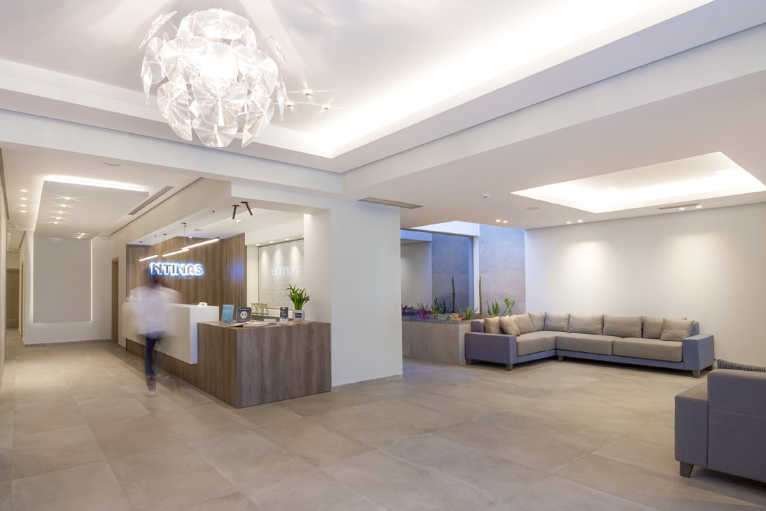 Hotel Ntinas Filoxenia recepcija.jpg