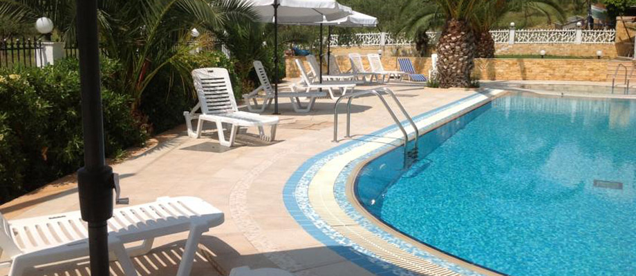 Hotel Olympic Bibis bazen.jpg